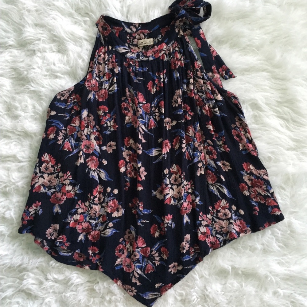 Hollister Navy Floral Flowy Tank